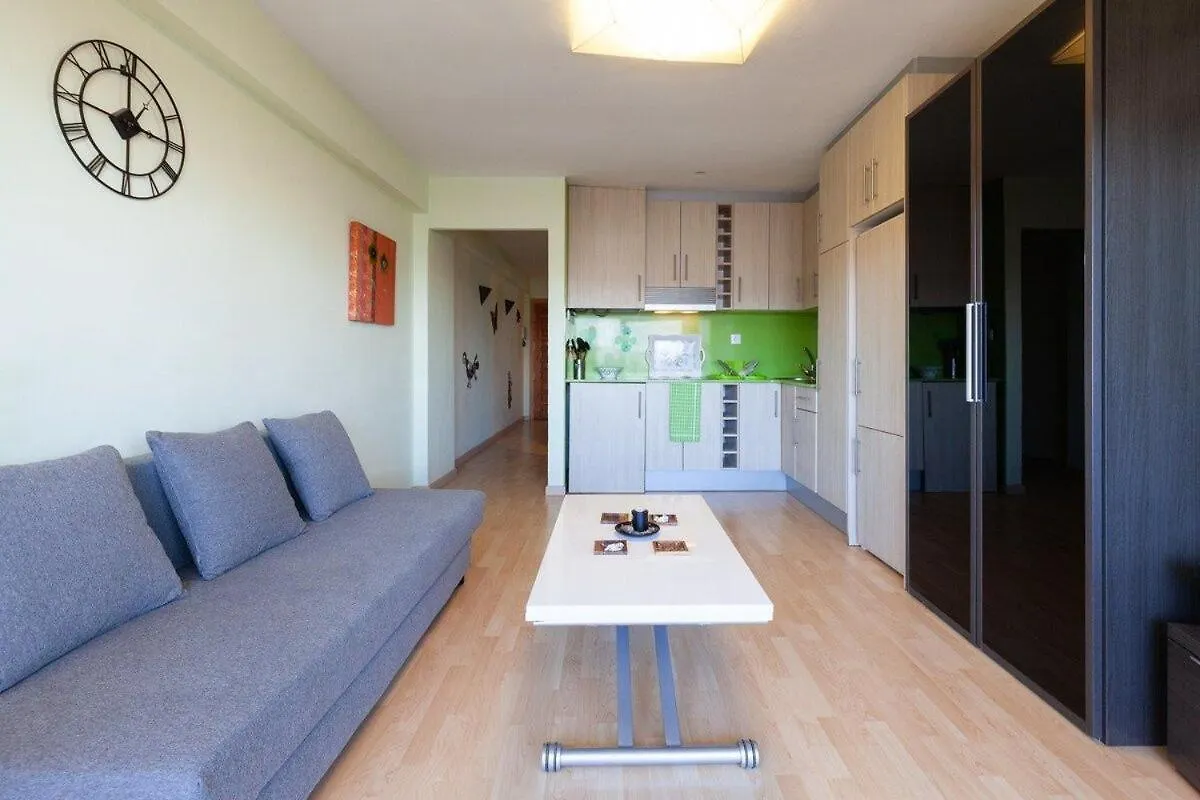 Cozy Apartment In Salou Close To The Beach İspanya