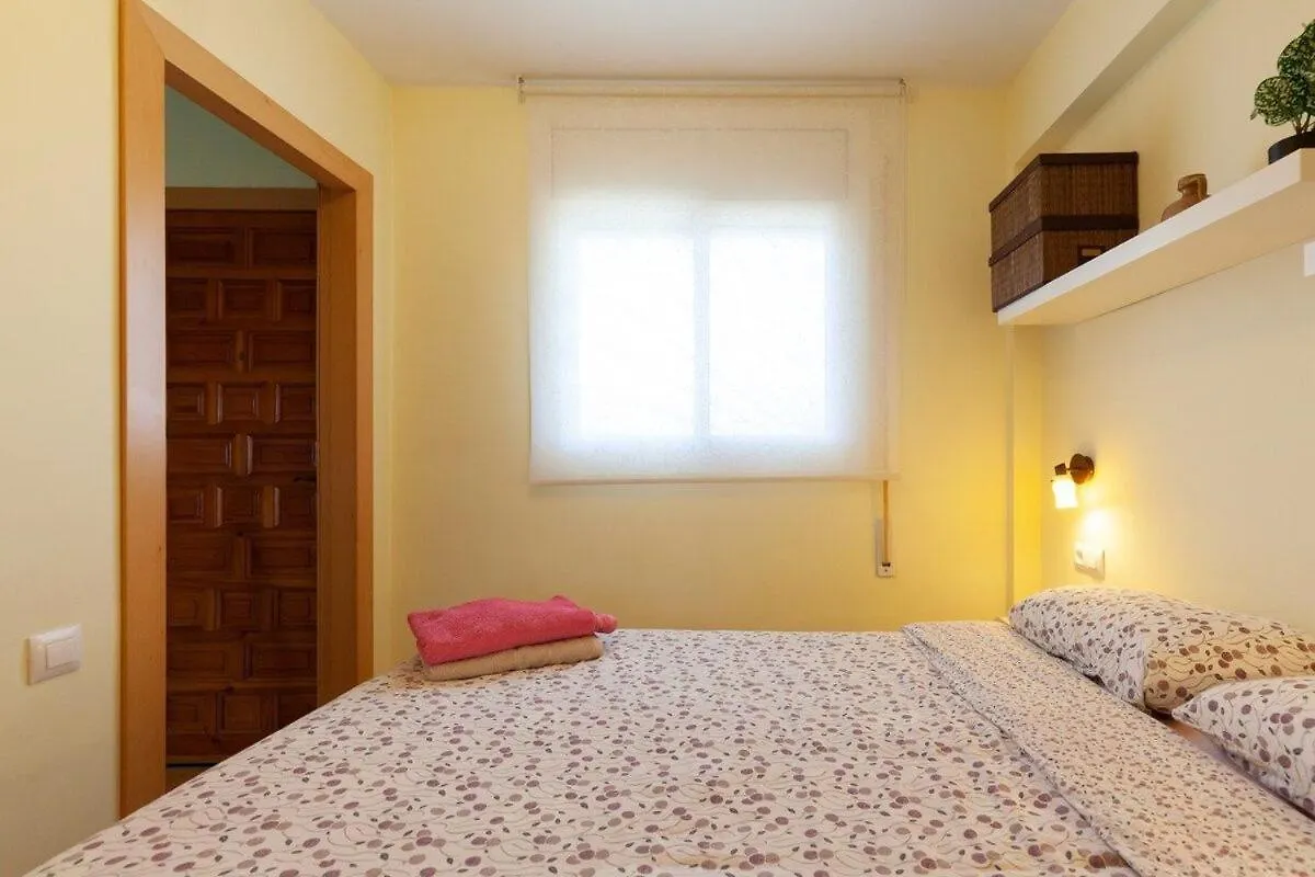 Cozy Apartment In Salou Close To The Beach İspanya
