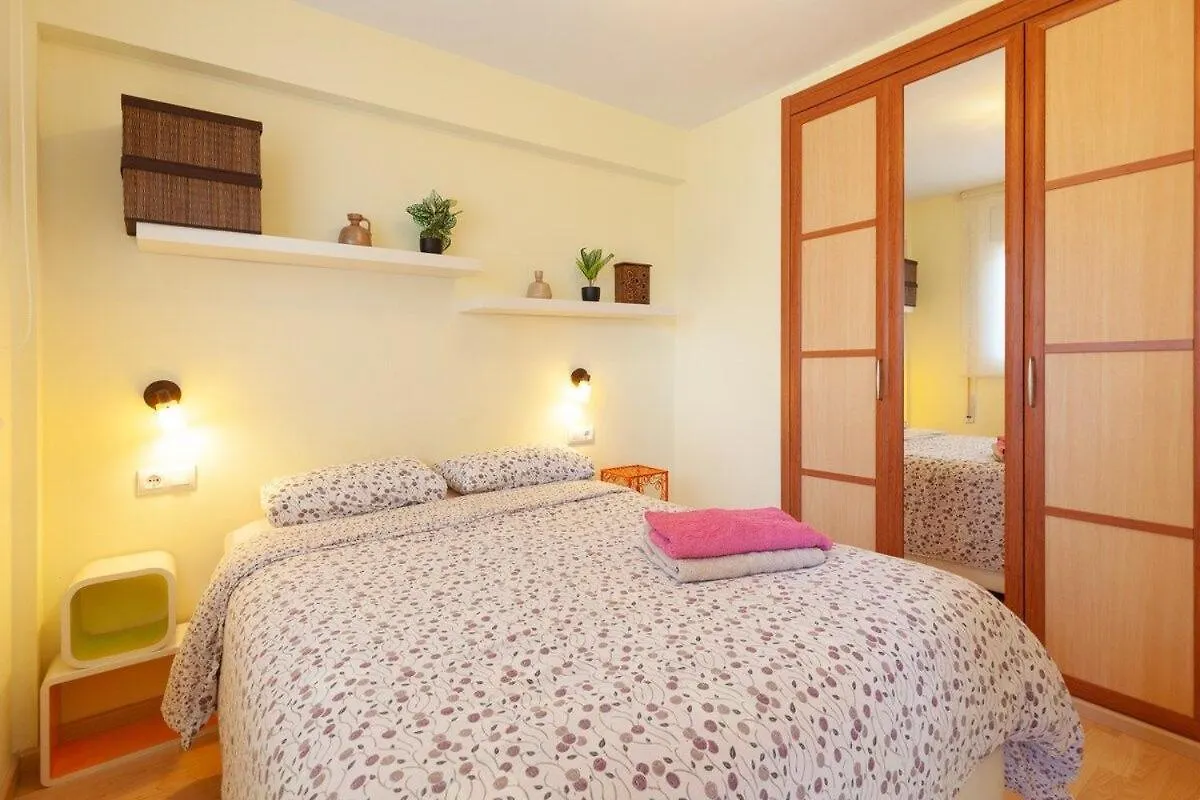 Cozy Apartment In Salou Close To The Beach