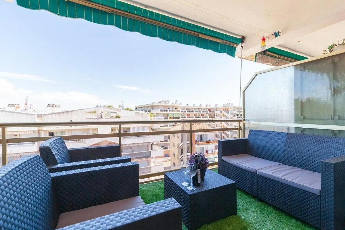 Cozy Apartment In Salou Close To The Beach İspanya